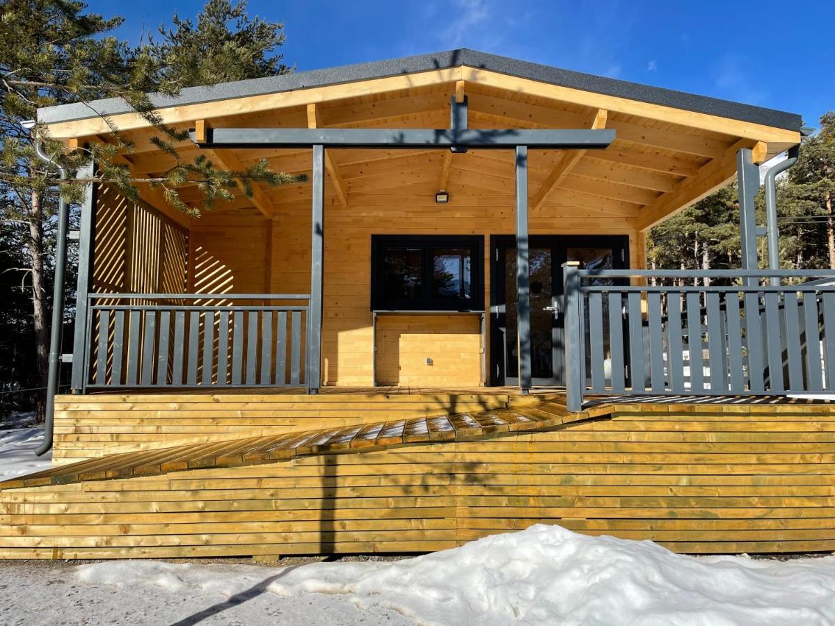 Parc Residentiel De Loisir : Le Loup Blanc Du Riou Hotel Barcelonnette Ngoại thất bức ảnh