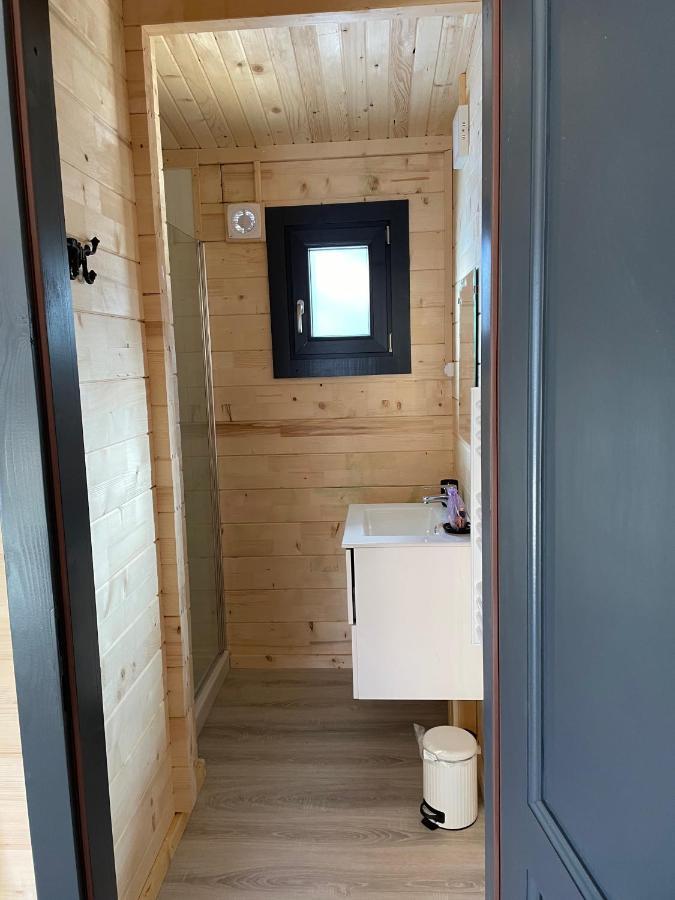 Parc Residentiel De Loisir : Le Loup Blanc Du Riou Hotel Barcelonnette Ngoại thất bức ảnh