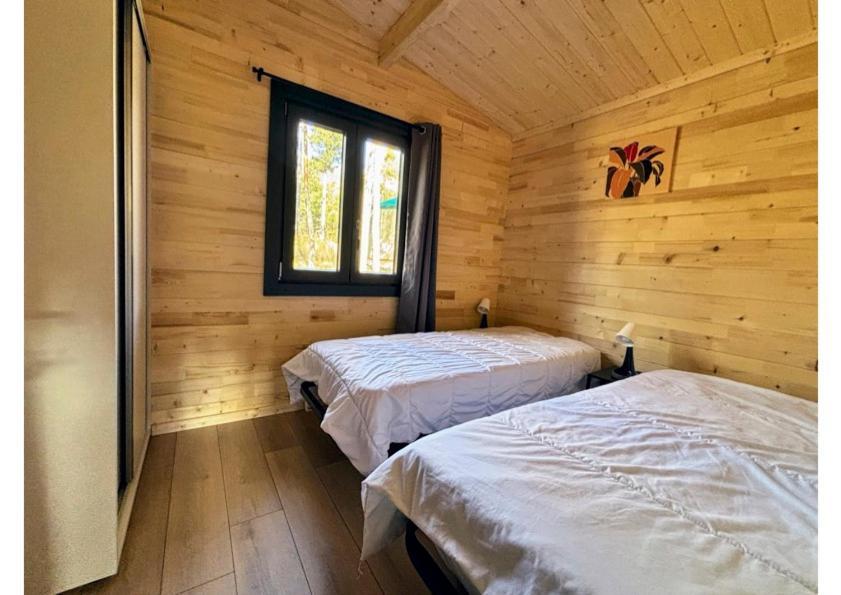 Parc Residentiel De Loisir : Le Loup Blanc Du Riou Hotel Barcelonnette Ngoại thất bức ảnh