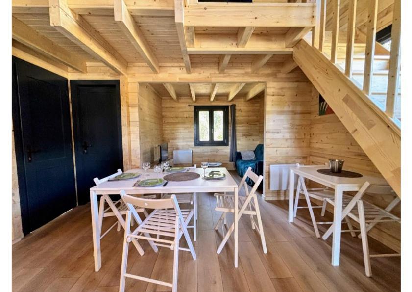 Parc Residentiel De Loisir : Le Loup Blanc Du Riou Hotel Barcelonnette Ngoại thất bức ảnh