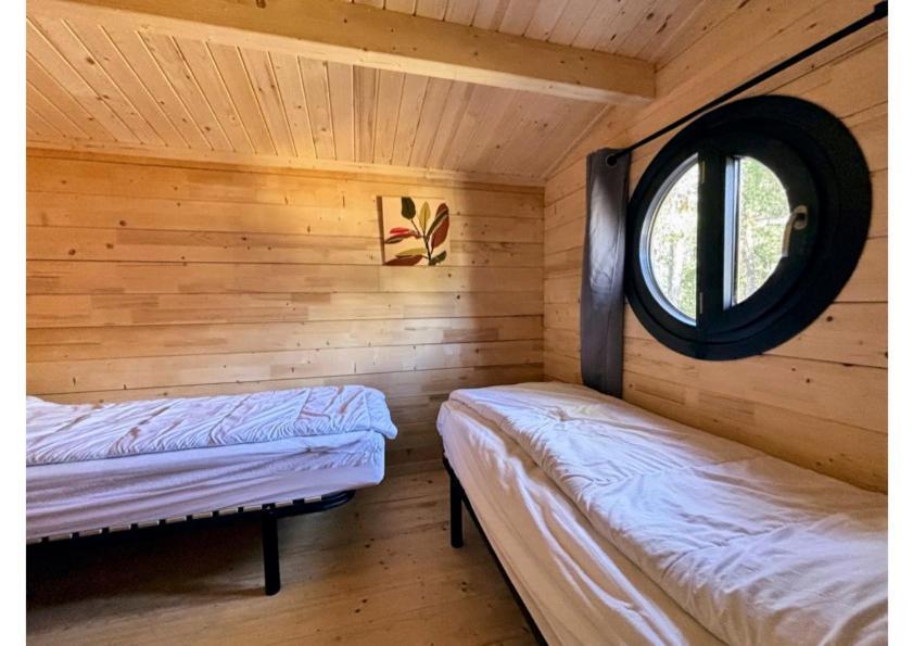 Parc Residentiel De Loisir : Le Loup Blanc Du Riou Hotel Barcelonnette Ngoại thất bức ảnh