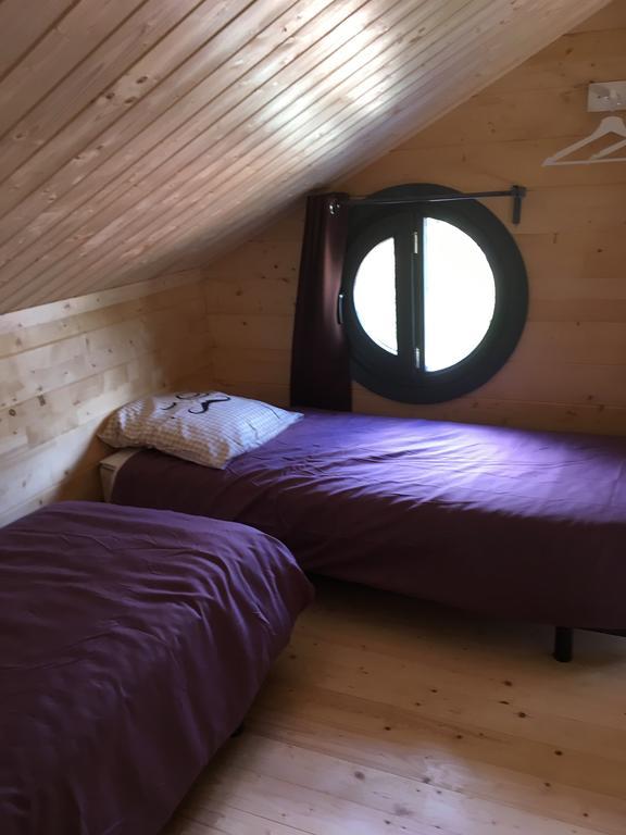 Parc Residentiel De Loisir : Le Loup Blanc Du Riou Hotel Barcelonnette Ngoại thất bức ảnh